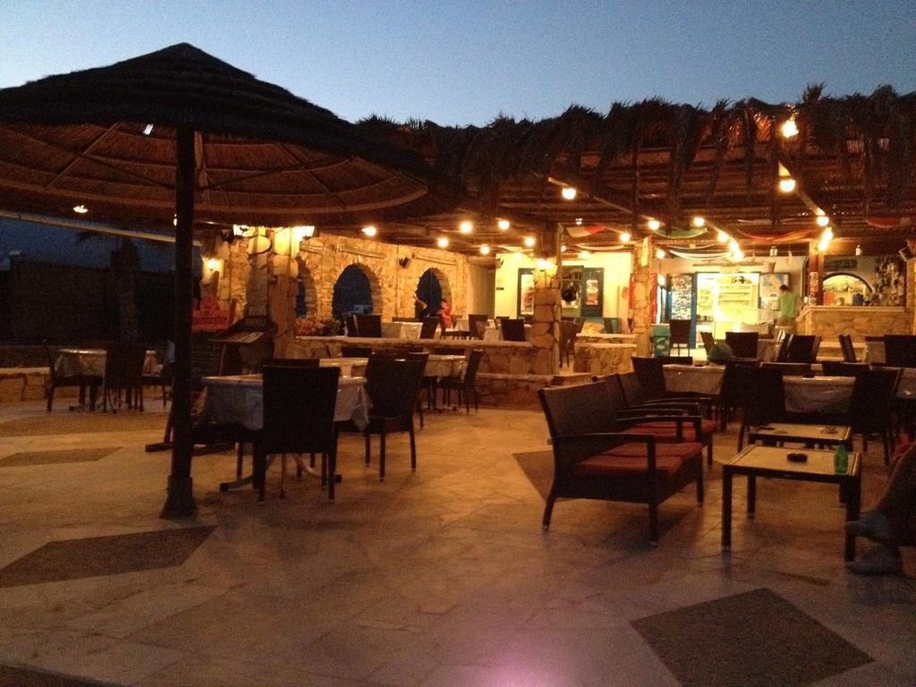 Venus Rooms Manganari Экстерьер фото