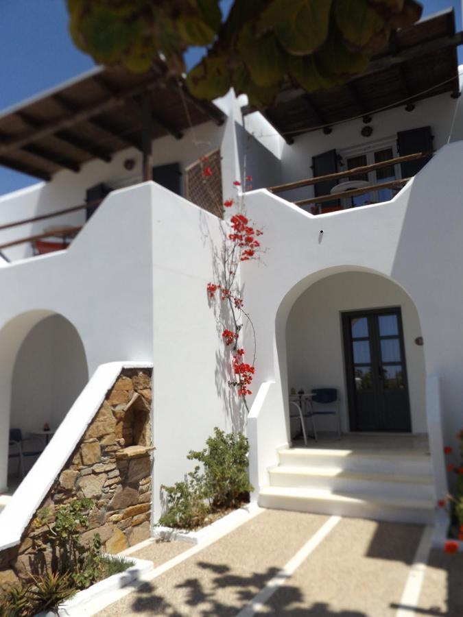 Venus Rooms Manganari Экстерьер фото