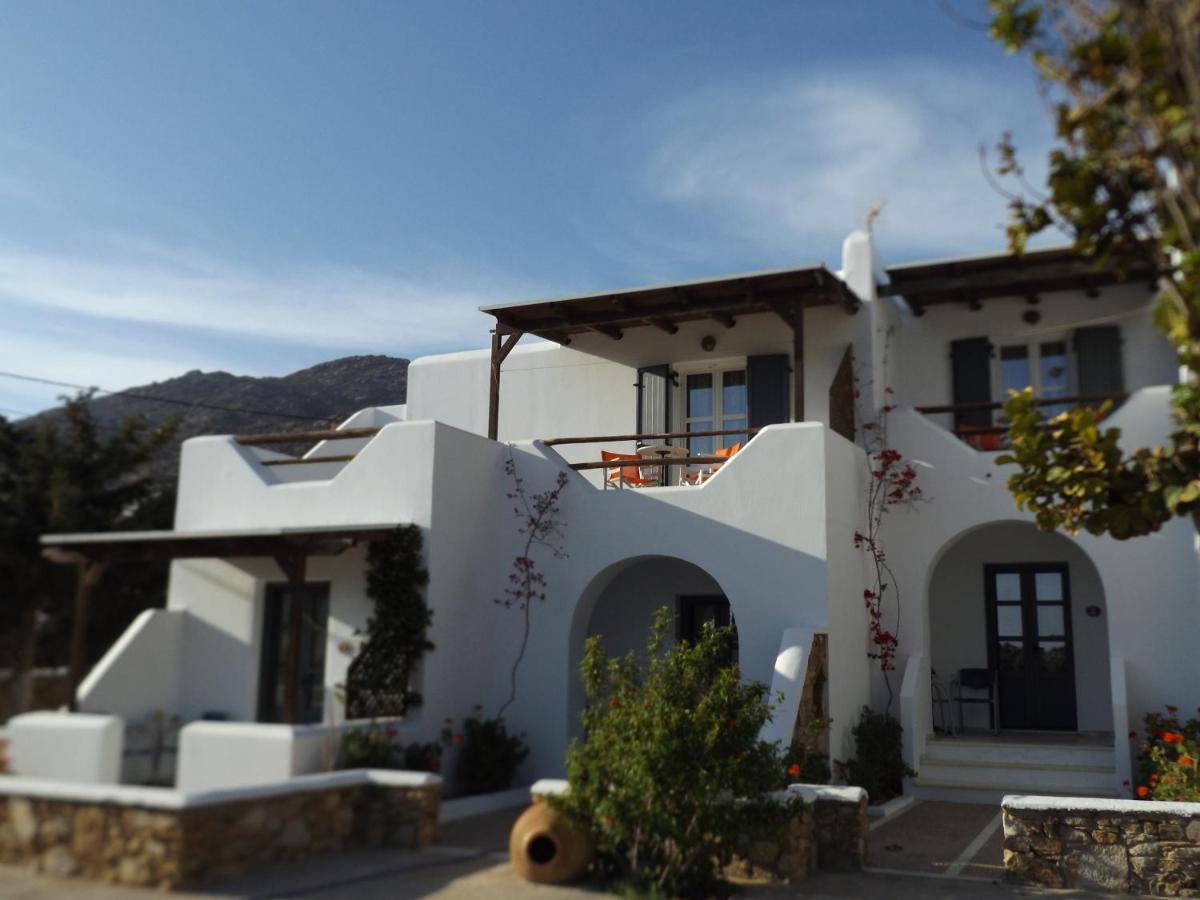 Venus Rooms Manganari Экстерьер фото